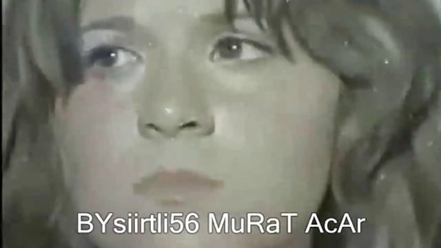 بین مطبوعات و فیلم هاسکسی اساسی