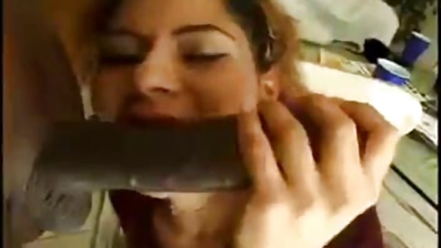 این شرکت به عنوان یک رابطه با یک مرد سیاه و سفید وقف با دادن کیر در تصاویرهای سکسی واژن