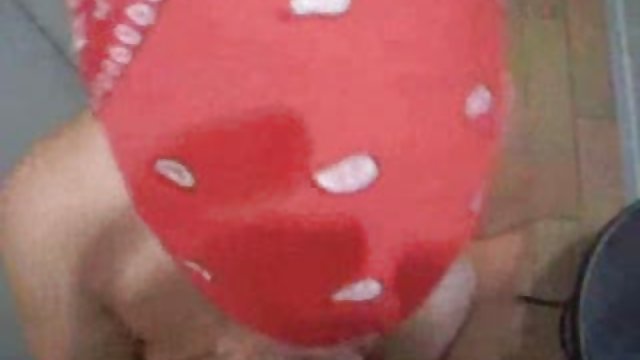 بین ورزش در نظر گرفتن سکس فی سکس دیک سخت در